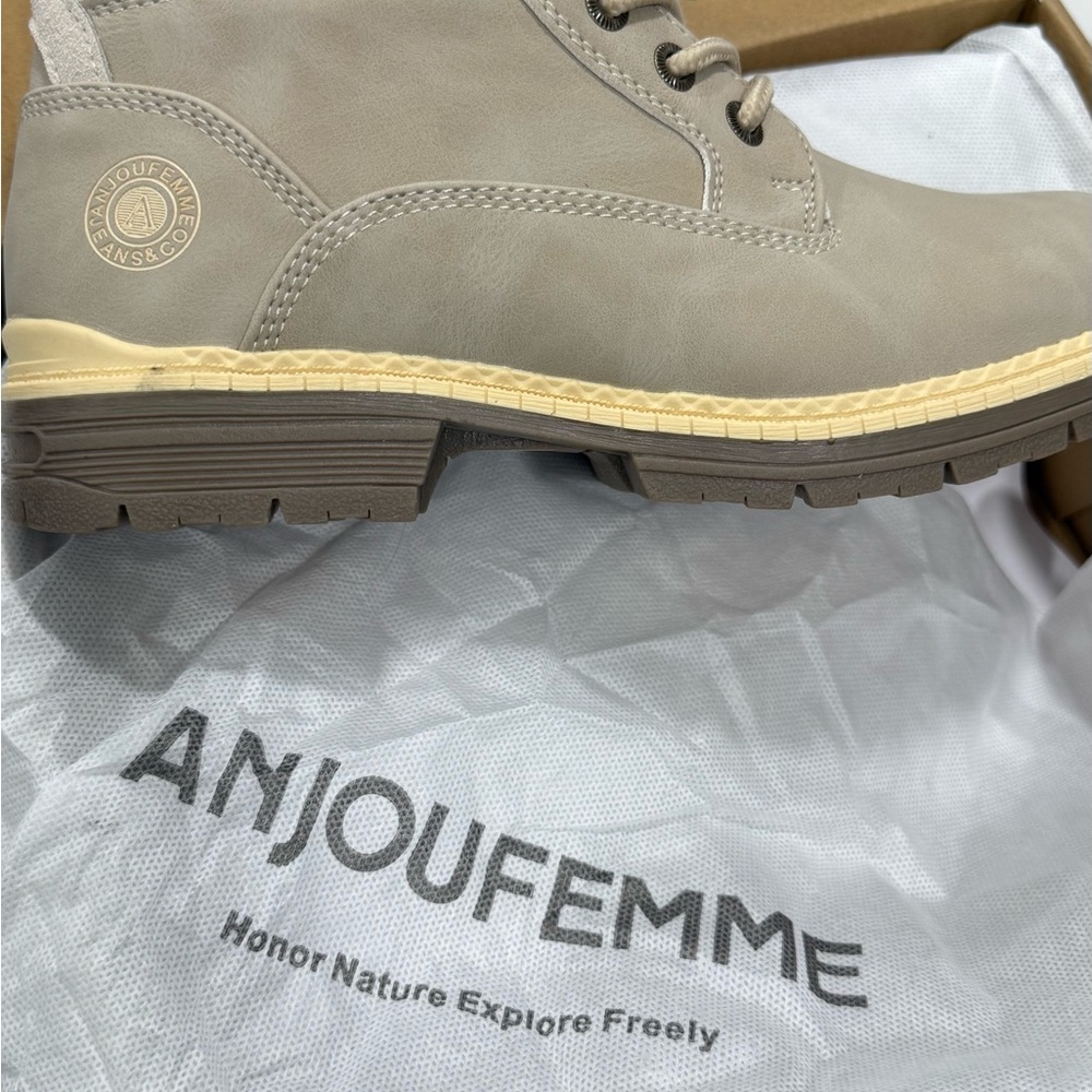Men's Taupe Boots